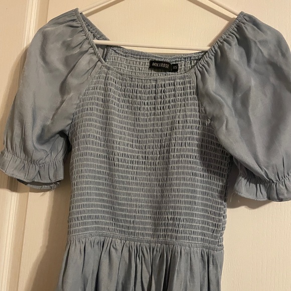Mikarose The Spencer Faded Denim Sheen Smocked Waist Puff Sleeve Dress‎ Size XS - Picture 3 of 7